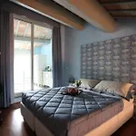 Palazzo Santinelli ベッド・アンド・ブレックファスト 4*