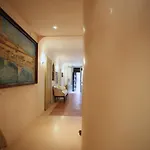 לינה וארוחת בוקר Palazzo Santinelli 4*